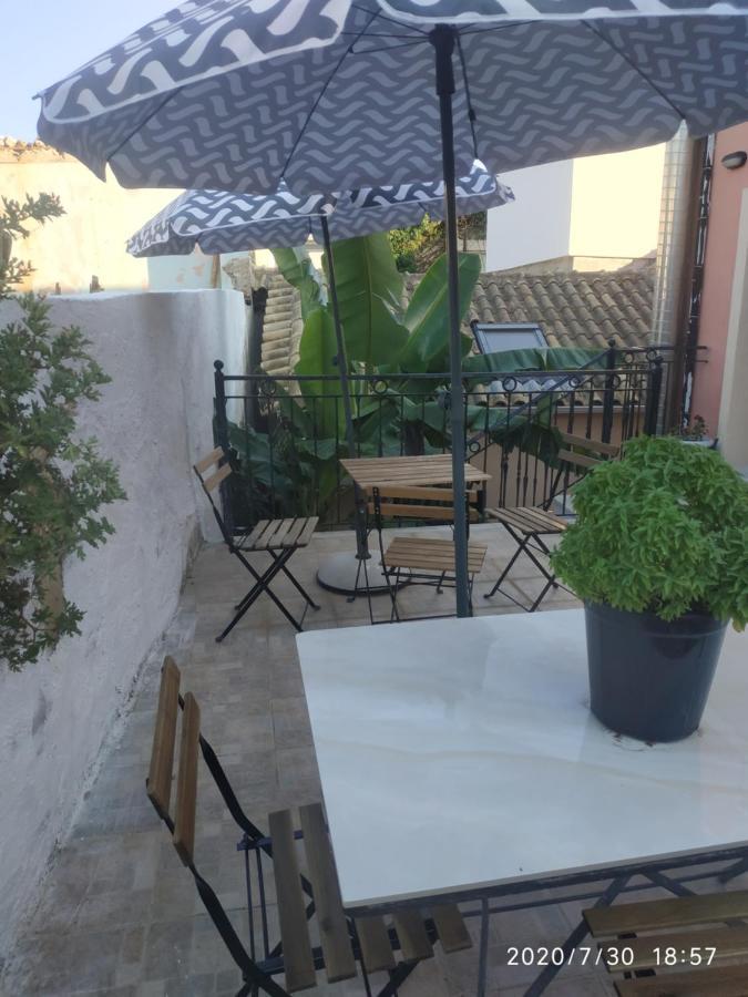 Keramos Apartment *